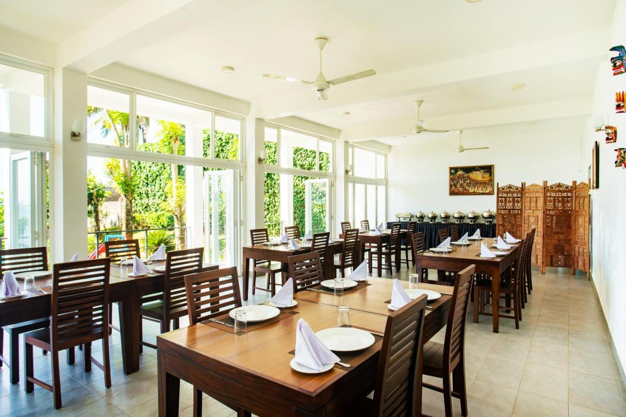 The Kandyan Villa Ngoại thất bức ảnh